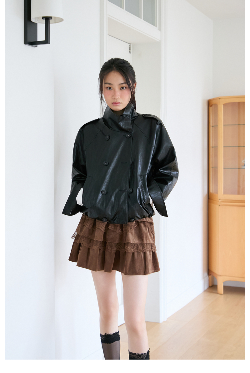 모델 착장_BLACK_2 (model-wearing · BLACK · 3/3)