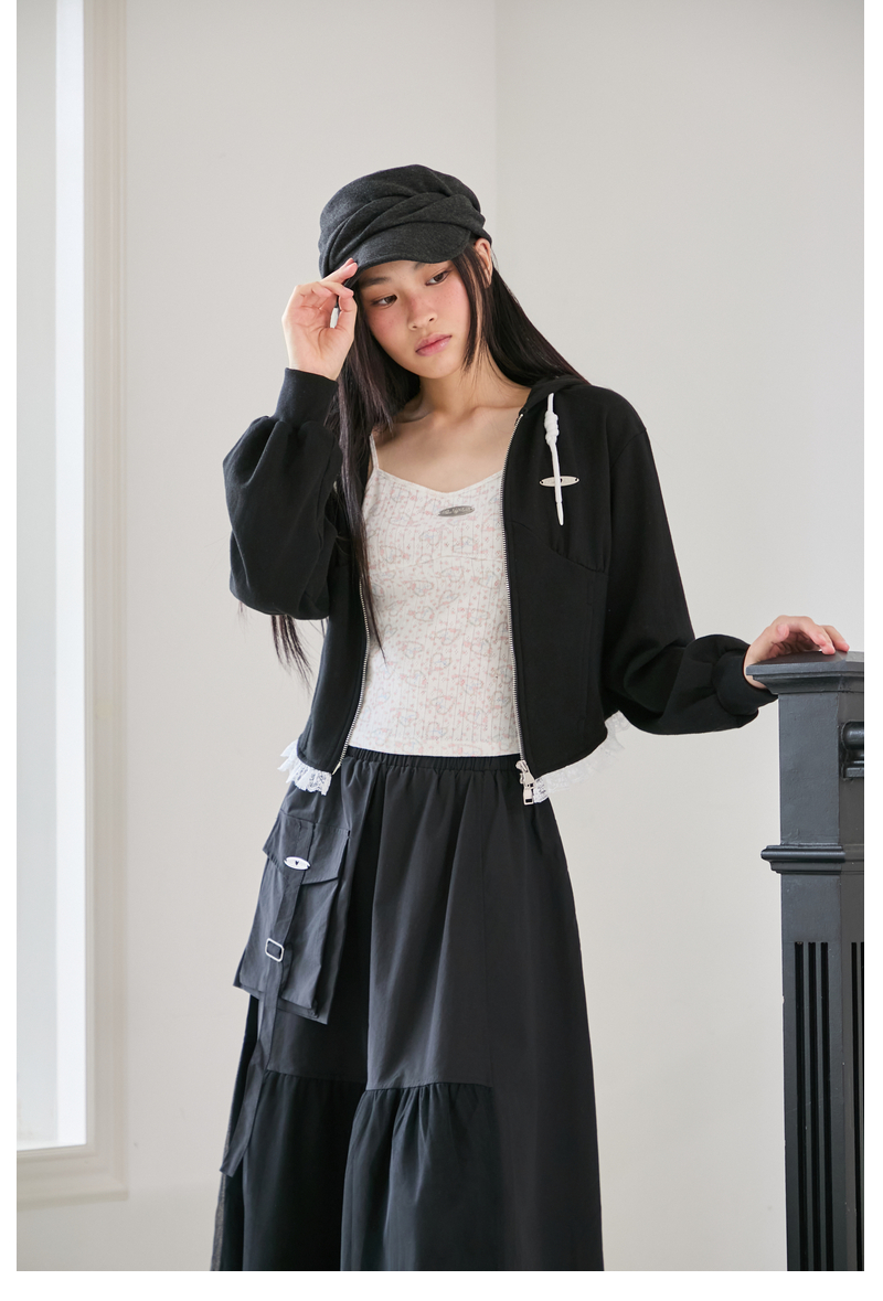 모델 착장_BLACK_2 (model-wearing · BLACK · 2/2)