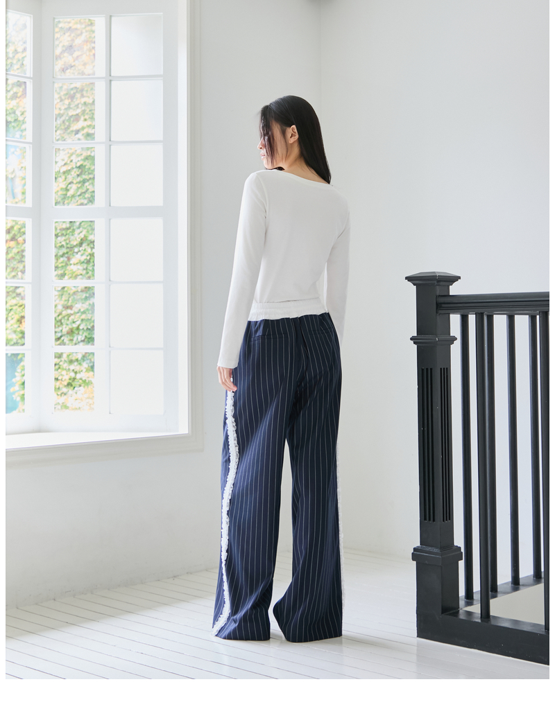 모델 착장_NAVY_2 (model-wearing · NAVY · 2/2)