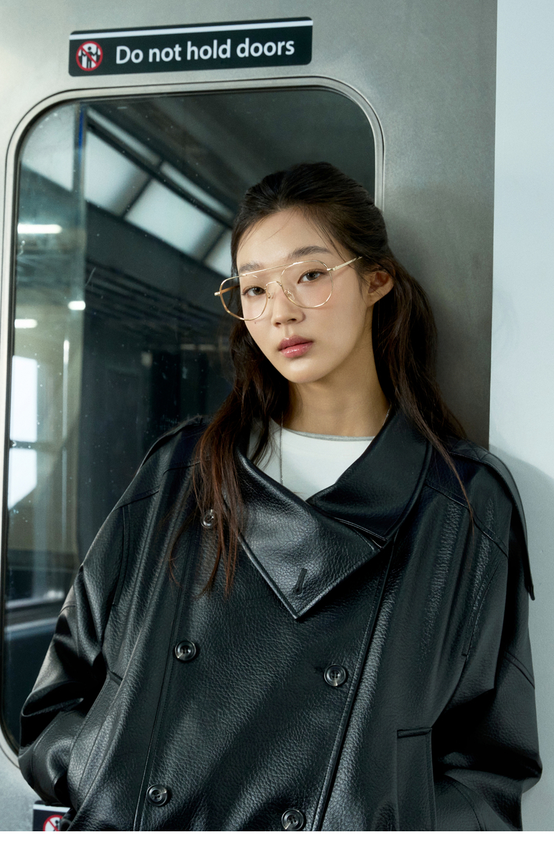 페이지 1 (model-wearing · BLACK · 2/2)