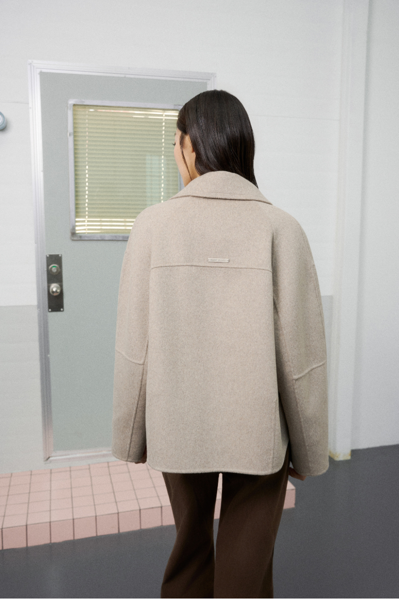 모델 착장 (model-wearing · 2/2)