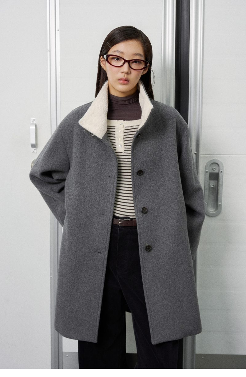 모델 착장 (model-wearing · CHARCOAL · 2/2)