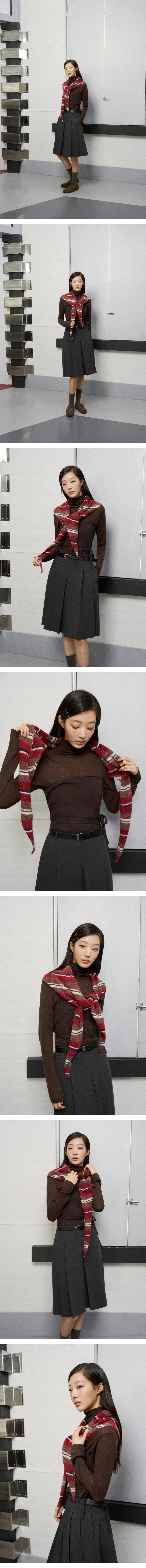 모델 착장 (model-wearing · 2/3)