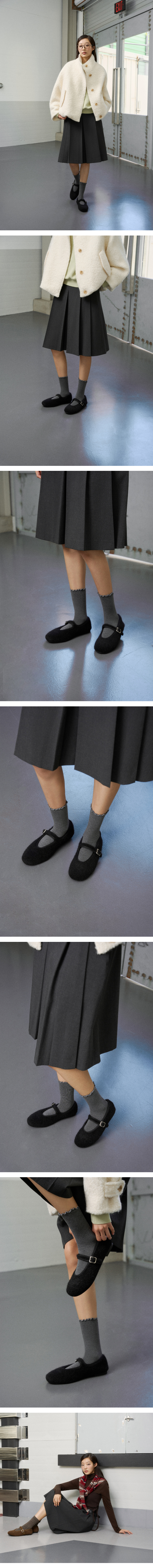 모델 착장 (model-wearing · 1/3)