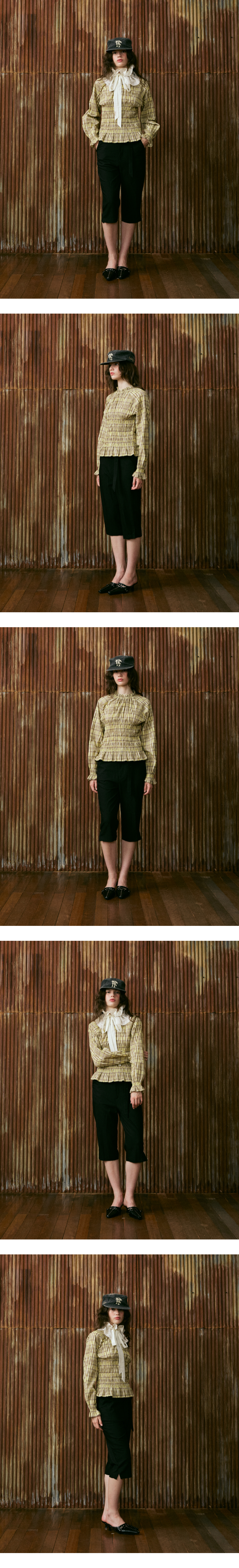 모델 착장 (model-wearing · BLACK)