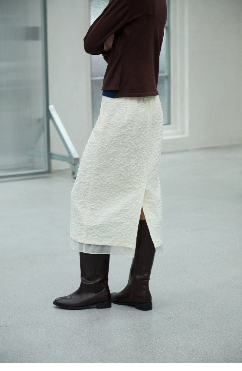 모델 착장 (model-wearing · 2/2)
