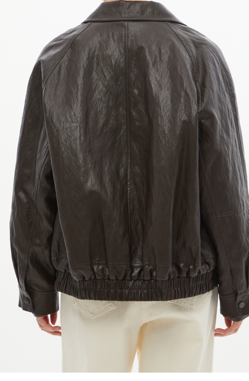 모델 착장 (model-wearing)